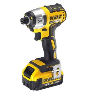 پیچگوشتی ضربه ای شارژی لیتیوم DCF886M2